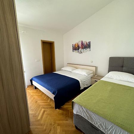 Apartmani Niks Макарська Екстер'єр фото