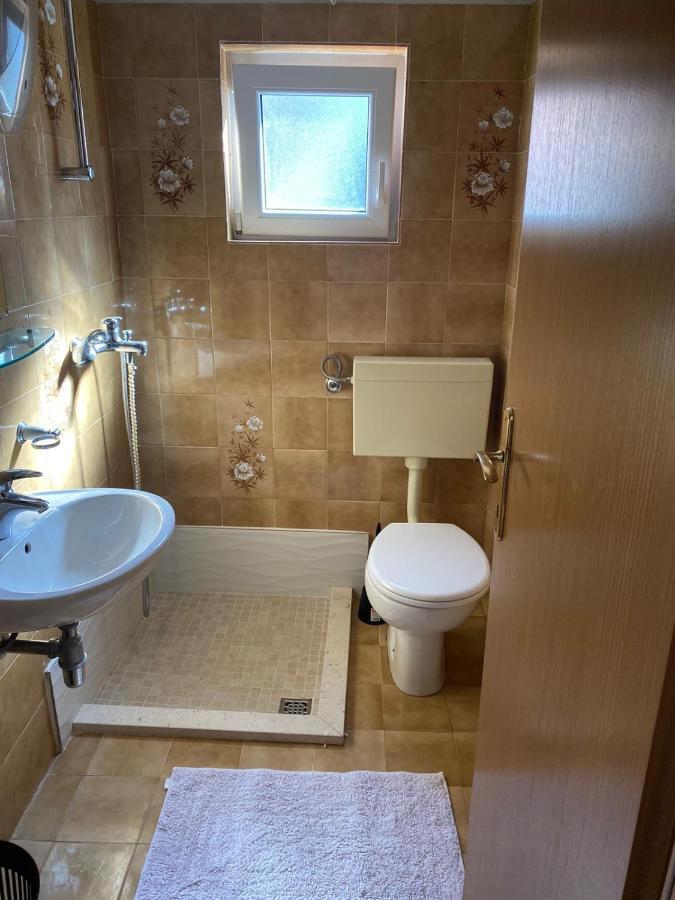 Apartmani Niks Макарська Екстер'єр фото