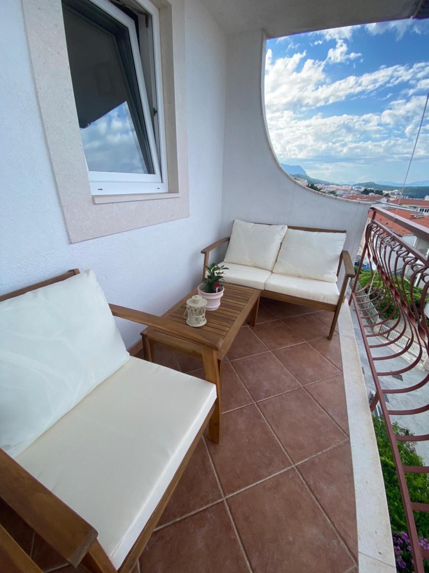 Apartmani Niks Макарська Екстер'єр фото